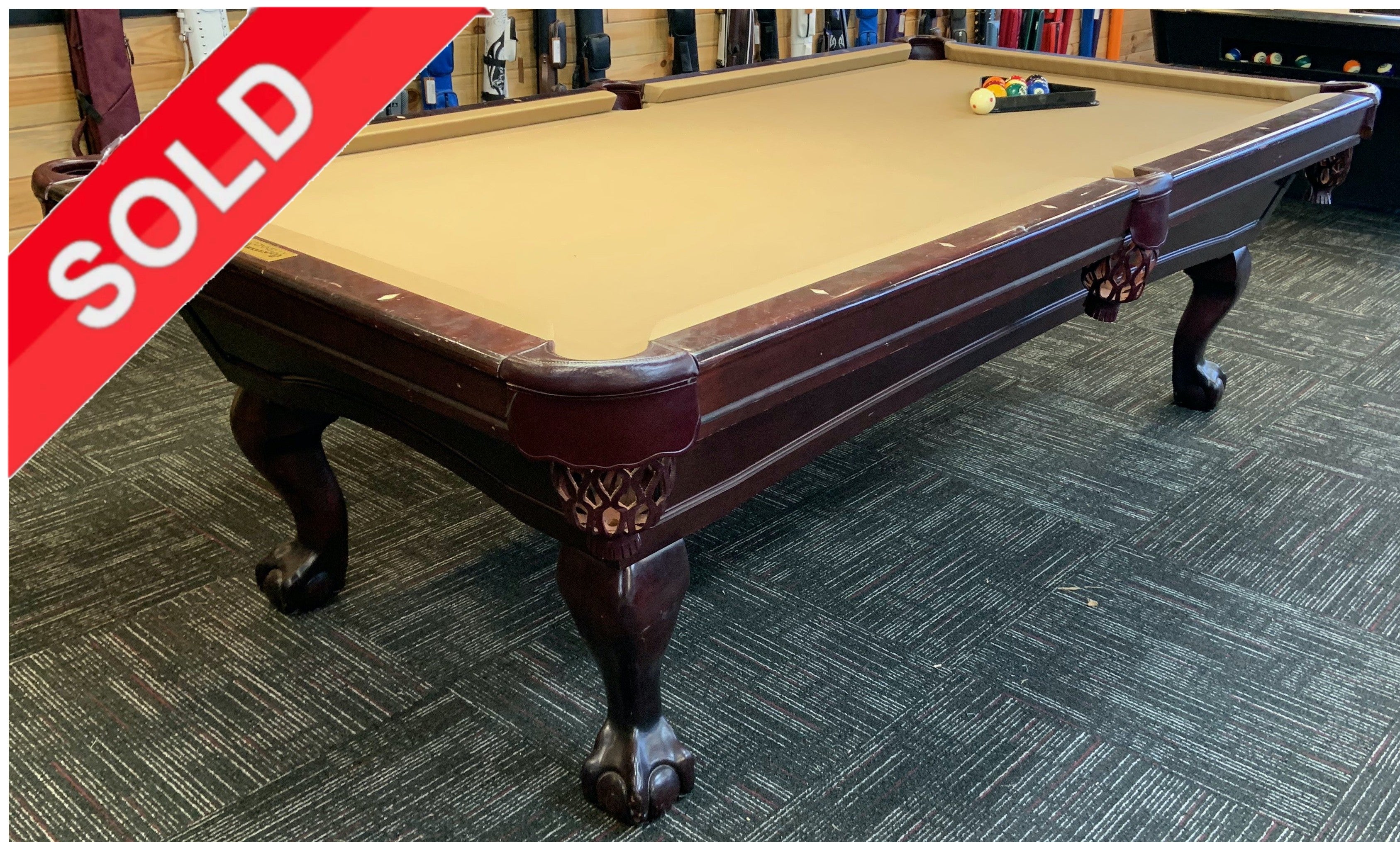 Connelly, (SOLD) Used 8' Connelly Rincon Pool Table